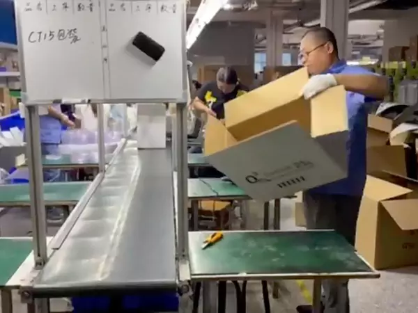 RTI Living Fish Bucket Carton Packaging